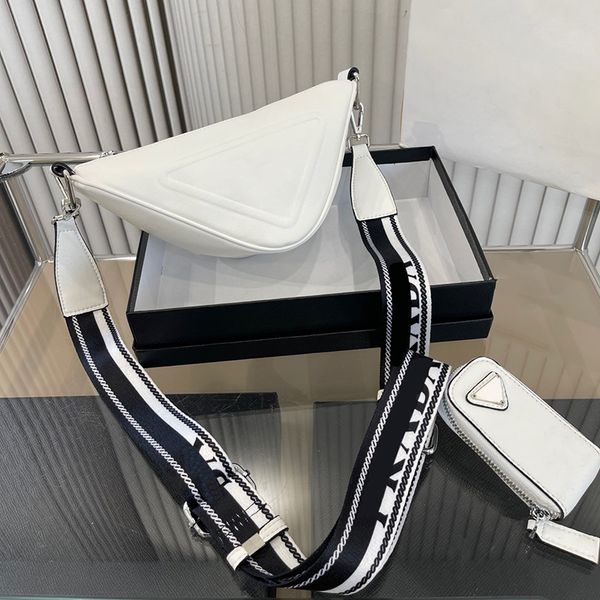 waist bags designer mens bumbags womens fanny pack triangle pouch waist bag teddy crossbody shoulder bags fashion handbags wallet purses 230
waist bags designer mens bumbags womens fanny pack triangle pouch waist bag teddy crossbody shoulder bags fashion handbags wallet purses 230
