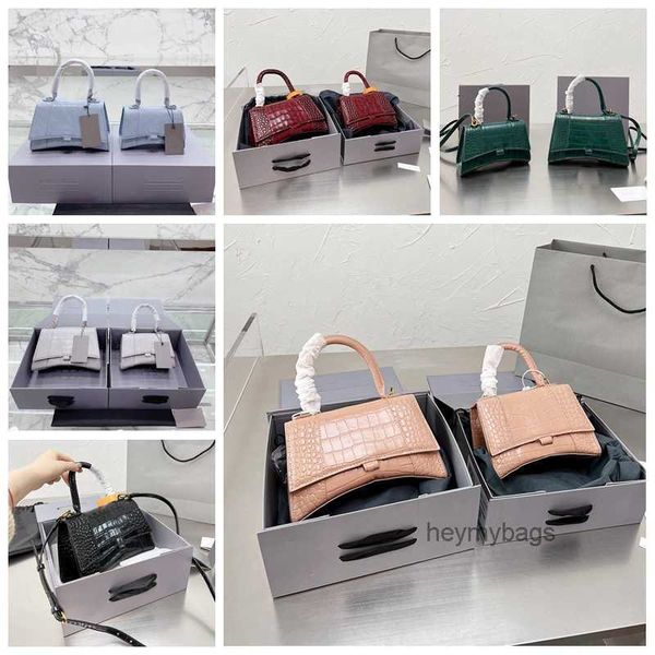 designers bags luxurys women crossbody shoulder bag gold silver buckle design handbag alligator pattern lady purse black pink versatile
designers bags luxurys women crossbody shoulder bag gold silver buckle design handbag alligator pattern lady purse black pink versatile