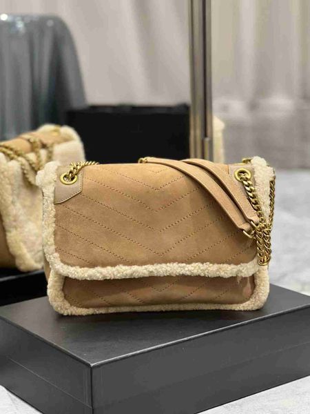 luxury handbag shoulder bags leather designers jacquemu hand flap velvet bamnino palm pattern tote le bambino long noeud long version grand
luxury handbag shoulder bags leather designers jacquemu hand flap velvet bamnino palm pattern tote le bambino long noeud long version grand