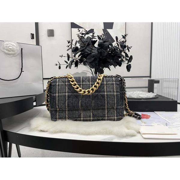 designer bag women shoulder bag handbag genuine tweed bags cross body simple and versatile plain two tone small square bag diagonally across
designer bag women shoulder bag handbag genuine tweed bags cross body simple and versatile plain two tone small square bag diagonally across