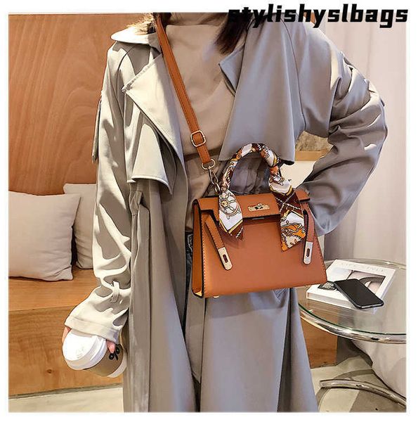 totes 2022 designer wedding red bag for women new luxury handbags fashion pu leather versatile western style shoulder messenger bag 011323h
totes 2022 designer wedding red bag for women new luxury handbags fashion pu leather versatile western style shoulder messenger bag 011323h
