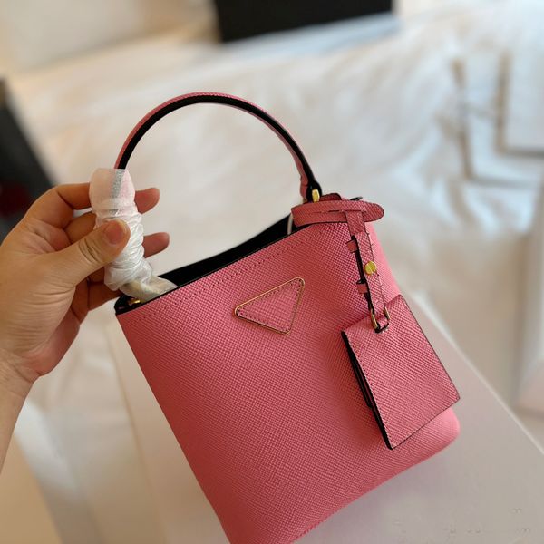 mini bucket bag cowhide genuine leather triangle women handbag detachable strap crossbody purse tote golden hardware fashion casual ladies s
mini bucket bag cowhide genuine leather triangle women handbag detachable strap crossbody purse tote golden hardware fashion casual ladies s