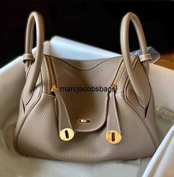 luxurys handbag designer herme handbags leather mini pillow womens fashion doctor shoulder cross body portable medicine wm
luxurys handbag designer herme handbags leather mini pillow womens fashion doctor shoulder cross body portable medicine wm