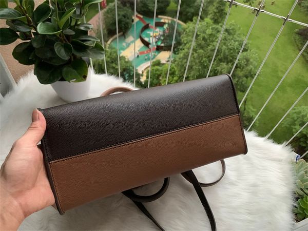 2023 bags new arrival famous brand classic designer fashion men messenger bags cross body bag school
2023 bags new arrival famous brand classic designer fashion men messenger bags cross body bag school