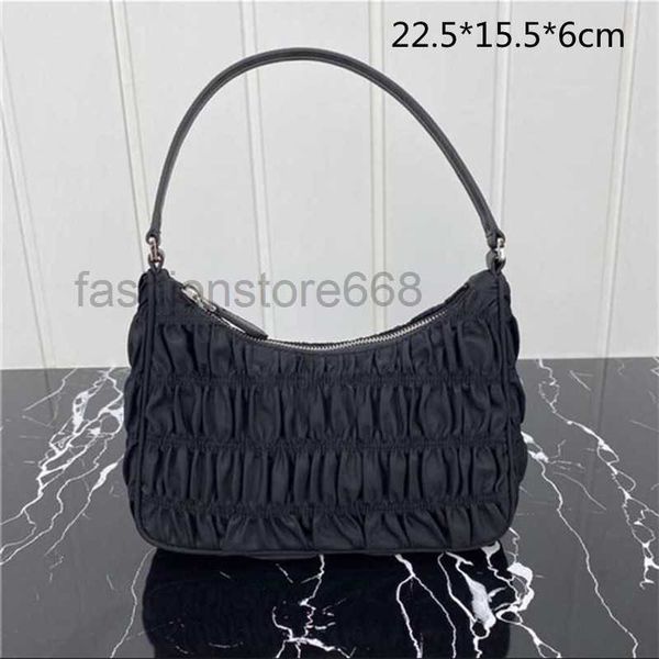 women pleated shoulder bag handbags fashion nylon lady wrinkled hobos baguettes folded underarm purses multiple solid colors quality
women pleated shoulder bag handbags fashion nylon lady wrinkled hobos baguettes folded underarm purses multiple solid colors quality