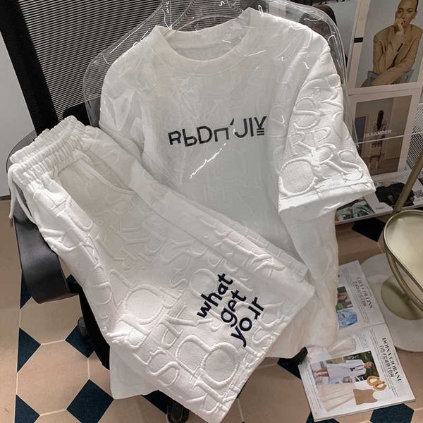 two piece dress casual sportswear ensemble femme 2 pices t 2022 new loose embossed short sleeve t-shirts wide leg shorts two piece sets t230, White
two piece dress casual sportswear ensemble femme 2 pices t 2022 new loose embossed short sleeve t-shirts wide leg shorts two piece sets t230, White