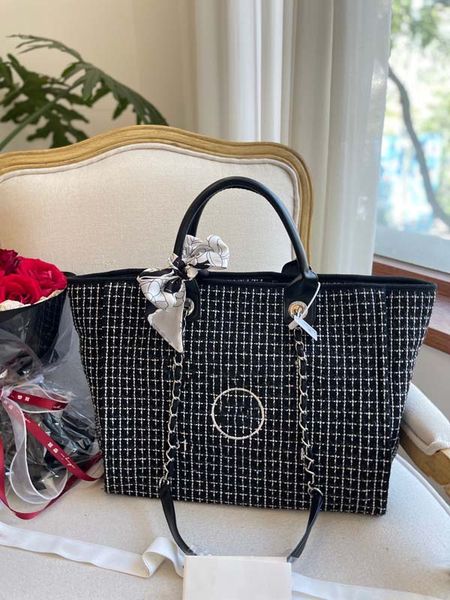 designer womens purse large capacity tote bag wool twill soft cloth and gold metal matching cotton calfskin beach shopping bag fashion under
designer womens purse large capacity tote bag wool twill soft cloth and gold metal matching cotton calfskin beach shopping bag fashion under
