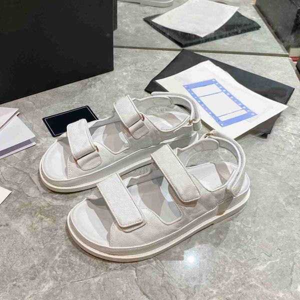 2023 designer women sandals womens slides crystal calf leather casual shoes quilted platform summer beach slipper 35-41 with box and, Black
2023 designer women sandals womens slides crystal calf leather casual shoes quilted platform summer beach slipper 35-41 with box and, Black
