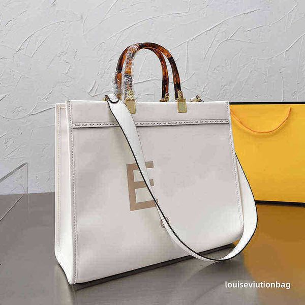 crossbody bag the tote bag designer totes bag handbag women fashion all-match classic large capacity multifunction wallet multicolor
crossbody bag the tote bag designer totes bag handbag women fashion all-match classic large capacity multifunction wallet multicolor