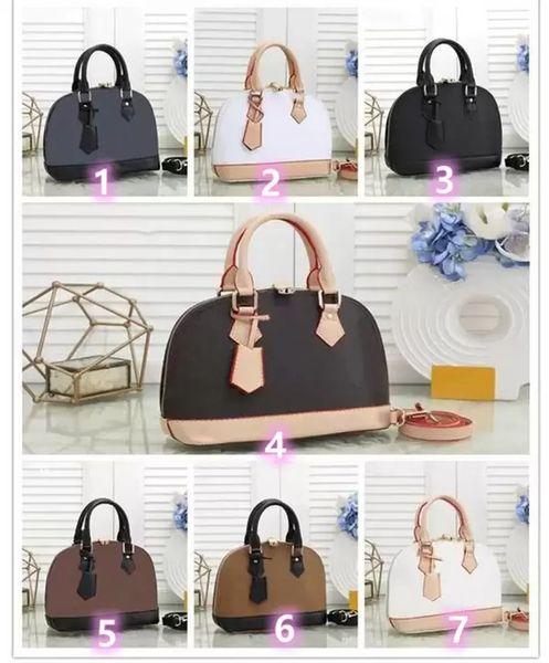 luxurious shell bags fashion women shoulder totes leather designers messenger handbags wallet purse ladies cosmetic crossbody bag tote with
luxurious shell bags fashion women shoulder totes leather designers messenger handbags wallet purse ladies cosmetic crossbody bag tote with
