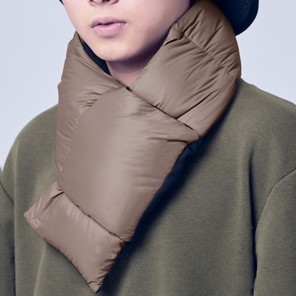 fashion face masks neck gaiter thicken warm down cotton padded winter scarf women korean brief solid high street bib false collar 230106
fashion face masks neck gaiter thicken warm down cotton padded winter scarf women korean brief solid high street bib false collar 230106