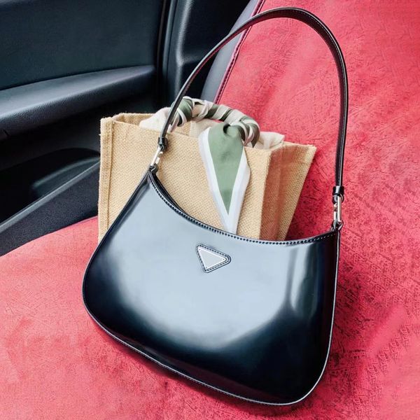 womens genuine leather fashion underarm clutch bag mens re-edition 2000 2005 classic shoulder sling bag luxurys designers three piece pochet
womens genuine leather fashion underarm clutch bag mens re-edition 2000 2005 classic shoulder sling bag luxurys designers three piece pochet