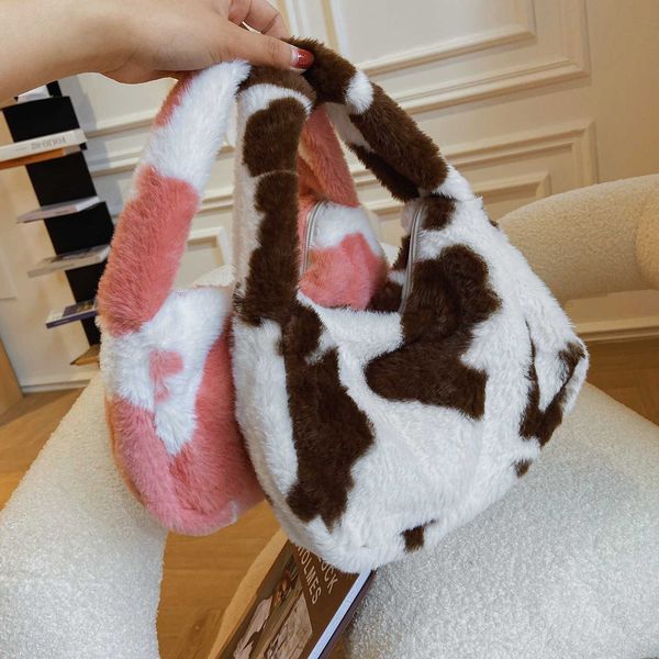 shoulder bags 2022 popular texture new mao harajuku style cow fashion western plush shoulder simple messenger bag 230113
shoulder bags 2022 popular texture new mao harajuku style cow fashion western plush shoulder simple messenger bag 230113