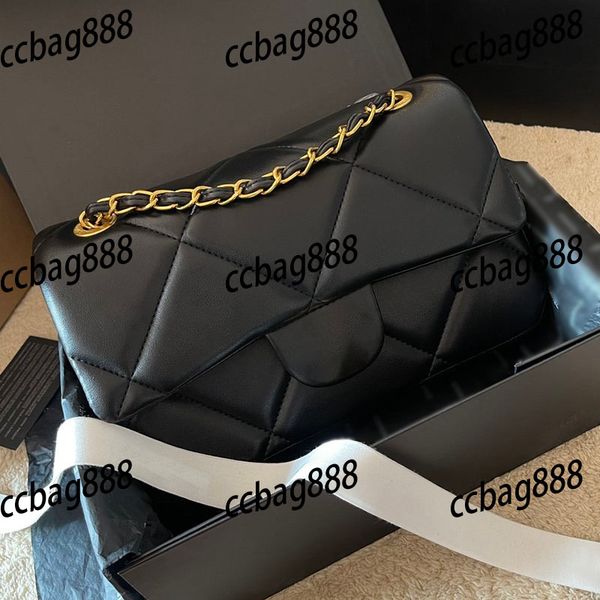 luxury 19 women large capacity crossbody bag classic flap leather quilted diamond lattice metal portable shoulder bag coin purse birkin suit
luxury 19 women large capacity crossbody bag classic flap leather quilted diamond lattice metal portable shoulder bag coin purse birkin suit