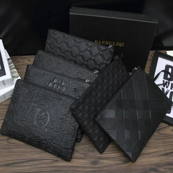 luxury clutch bags toiletry pouch handbags designer wallet purses men women leather handbag shoulder bag wallets card holder chain 28cm
luxury clutch bags toiletry pouch handbags designer wallet purses men women leather handbag shoulder bag wallets card holder chain 28cm