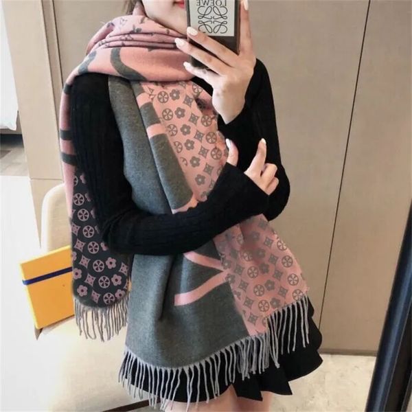 2022 fashion paris design 100% cashmere scarf men's and women's same brand letter scarf large shawl warm thickened wool 70cm x 180, Blue;gray
2022 fashion paris design 100% cashmere scarf men's and women's same brand letter scarf large shawl warm thickened wool 70cm x 180, Blue;gray
