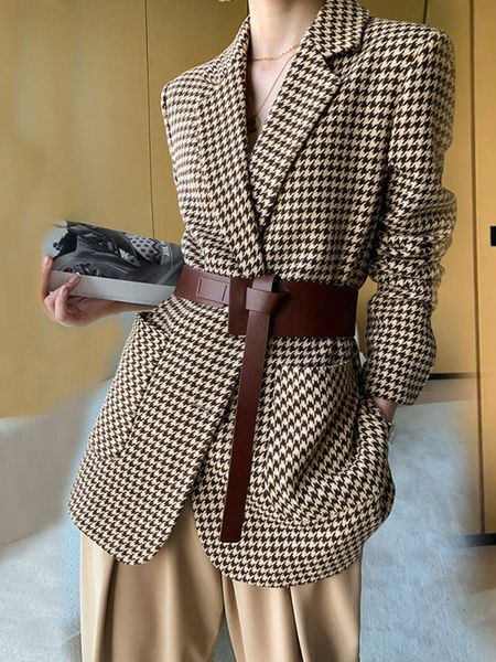 womens suits blazers women jacket long sleeve plaid blazer with belt autumn coat office lady elegant vneck over size blazers for women with, White;black
womens suits blazers women jacket long sleeve plaid blazer with belt autumn coat office lady elegant vneck over size blazers for women with, White;black