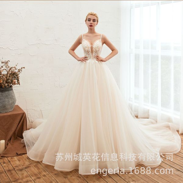 the new bride' starry sky is luxurious and thin, and hepburn' backless dream wedding dress is slim, White
the new bride' starry sky is luxurious and thin, and hepburn' backless dream wedding dress is slim, White