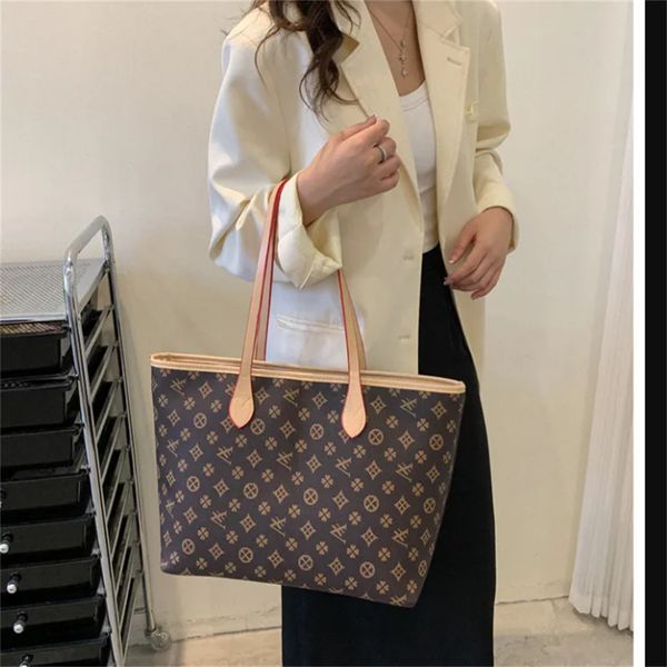 2023 luxurys designer bag 2pcs set women bags handbag shoulder messenger louiseity fashion viutonity composite clutch tote bag handbags fema
2023 luxurys designer bag 2pcs set women bags handbag shoulder messenger louiseity fashion viutonity composite clutch tote bag handbags fema