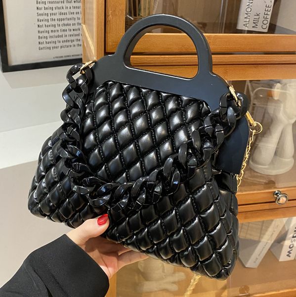 waist bags handbag with thick chain vintage wood grain handle designer shoulder for women clutch purses crossbody 230114
waist bags handbag with thick chain vintage wood grain handle designer shoulder for women clutch purses crossbody 230114