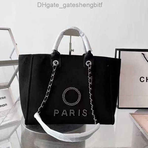evening classic women's luxury bags ch brand canvas handbag fashion beach hand bag designer female backpack large capacity small packs, Black;red
evening classic women's luxury bags ch brand canvas handbag fashion beach hand bag designer female backpack large capacity small packs, Black;red