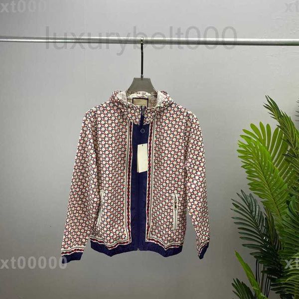 men's jackets designer coat letter print versatile fashion jacket high street long sleeve autumn casual breathable men hoodie collar 3z, Black;brown
men's jackets designer coat letter print versatile fashion jacket high street long sleeve autumn casual breathable men hoodie collar 3z, Black;brown