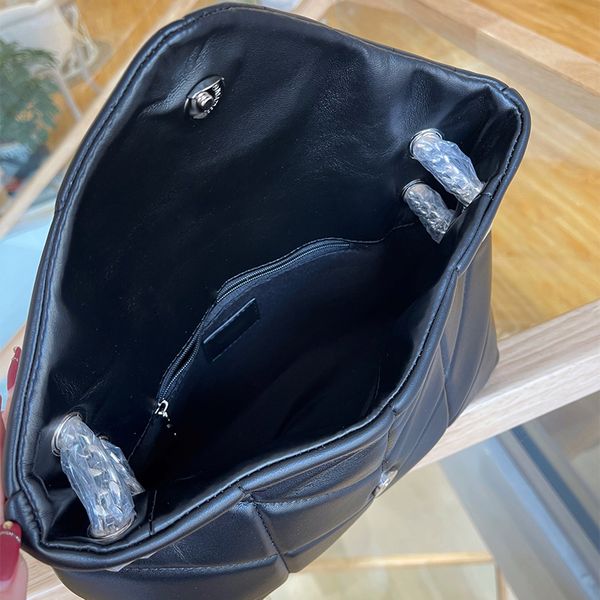 leather chain shouder bag designer bag luxury bags fashion handbags crossbody bags for women trendy fanny pack flap women handbags tote diam
leather chain shouder bag designer bag luxury bags fashion handbags crossbody bags for women trendy fanny pack flap women handbags tote diam