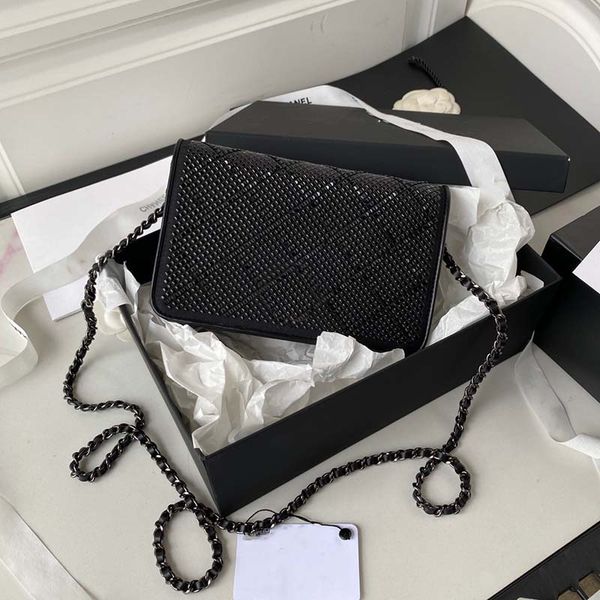 fashion handbags shoulder luxurys designer bags metal chain women handbag genuine leather bag flip cover diagonal crossbody handbag rhinesto
fashion handbags shoulder luxurys designer bags metal chain women handbag genuine leather bag flip cover diagonal crossbody handbag rhinesto