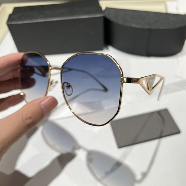 fashion luxury sunglasses woman 8957 black/gray symbole rectangular sunglasses women square frame glasses style anti-ultraviolet with box, White;black
fashion luxury sunglasses woman 8957 black/gray symbole rectangular sunglasses women square frame glasses style anti-ultraviolet with box, White;black