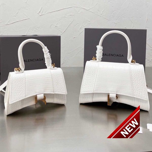 designer luxury womens bag balencigas handbag b-shaped paris single shoulder messenger fashion square gift shoulder oblique span versatile h
designer luxury womens bag balencigas handbag b-shaped paris single shoulder messenger fashion square gift shoulder oblique span versatile h