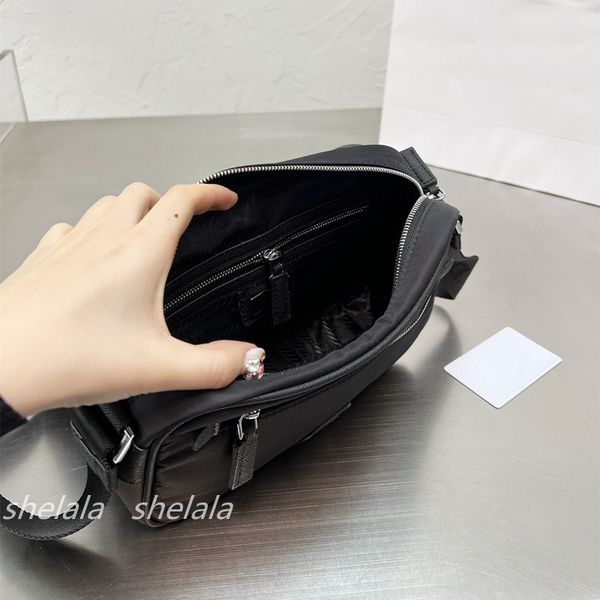 bags mens designer nylon briefcase messenger bags luxury crossbody shoulder bag small briefcases men black cross body triangle 5a
bags mens designer nylon briefcase messenger bags luxury crossbody shoulder bag small briefcases men black cross body triangle 5a