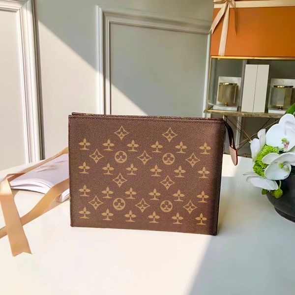genuine leather wash vanity cosmetic bags luxurys evening original pochette women men tote pochette voyage shoulder famous clutch crossbody
genuine leather wash vanity cosmetic bags luxurys evening original pochette women men tote pochette voyage shoulder famous clutch crossbody