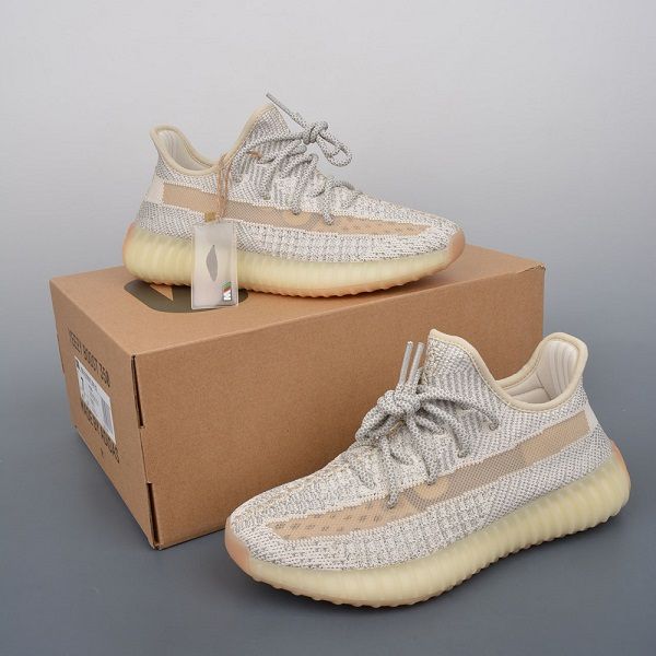 fashion sport sneakers men women designer shoes classical outdoor casual shoe running basketball 2023 sneaker standard size 36-45, Black
fashion sport sneakers men women designer shoes classical outdoor casual shoe running basketball 2023 sneaker standard size 36-45, Black