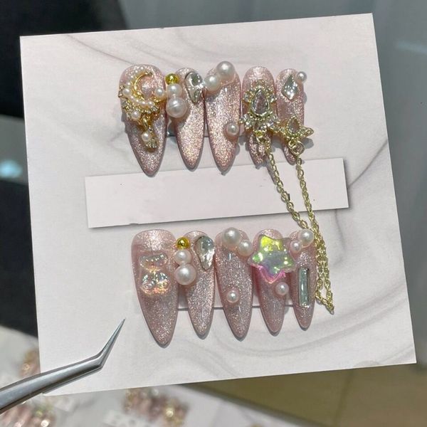 false nails handmade pink glittery fake with glue press on coffin detachable reusable y2k tips art manicure 230114, Red;gold
false nails handmade pink glittery fake with glue press on coffin detachable reusable y2k tips art manicure 230114, Red;gold