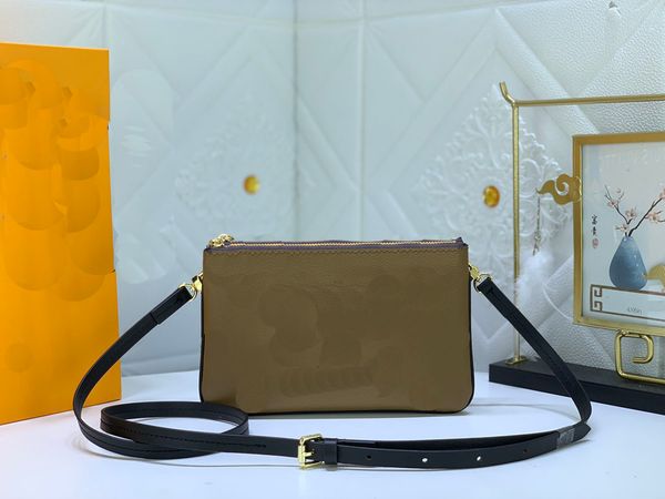 2023 designer luxury shoulder bag removable and adjustable leather shoulder strap for multiple carrying ways 69203
2023 designer luxury shoulder bag removable and adjustable leather shoulder strap for multiple carrying ways 69203
