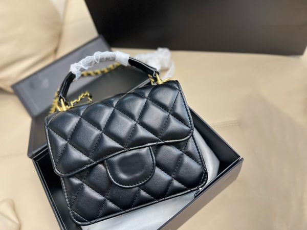 22 classic cc flap shoulder bag women luxury cf trendy mini crossbody bags real lambskin quilted handbags with gold chain black purse design
22 classic cc flap shoulder bag women luxury cf trendy mini crossbody bags real lambskin quilted handbags with gold chain black purse design