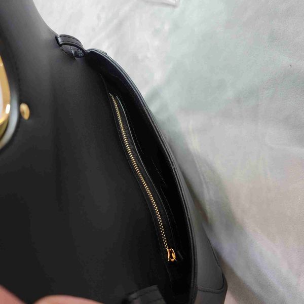 2022 fashion luxury handbags lujo bolsos de mujer dise ador bandolera para famosa pasarela marca
2022 fashion luxury handbags lujo bolsos de mujer dise ador bandolera para famosa pasarela marca