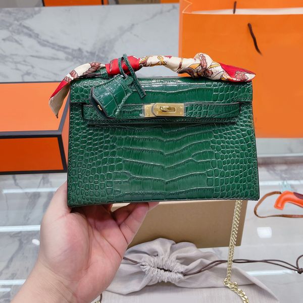 lady bag chains bags 2023 luxury designer brands fashion shoulder handbags women phone chains bag clutch wallet cross body totes artwork wa
lady bag chains bags 2023 luxury designer brands fashion shoulder handbags women phone chains bag clutch wallet cross body totes artwork wa