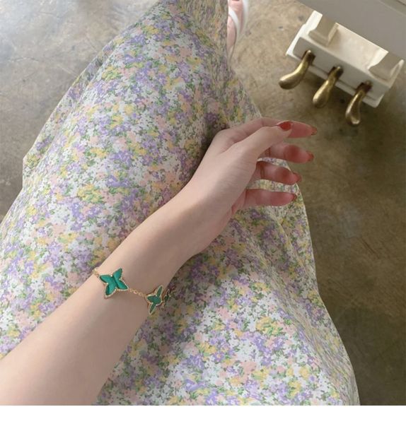 luxury designer clover bracelet jewelry for women cleef love charm bracelets gifts wholesale christmas present send your girlfriend, Golden;silver
luxury designer clover bracelet jewelry for women cleef love charm bracelets gifts wholesale christmas present send your girlfriend, Golden;silver