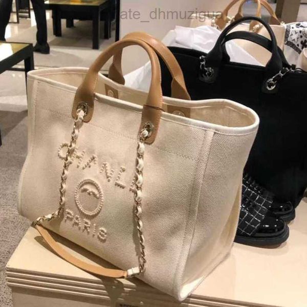 women's luxury classic evening bags ch brand canvas handbag fashion beach hand bag designer female backpack large capacity small packs, Black;red
women's luxury classic evening bags ch brand canvas handbag fashion beach hand bag designer female backpack large capacity small packs, Black;red