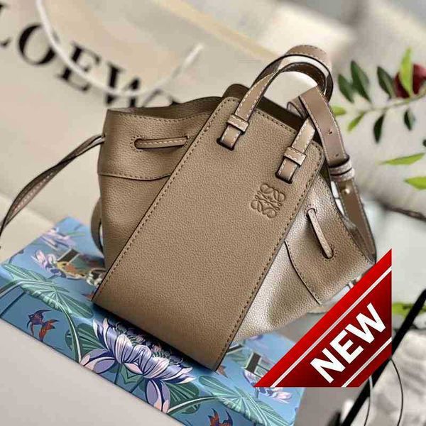 designer luxury women bag lowe handbags totes womens crossbody loulous puzzle handbag loweitys 5acubi shoulder fashion capacity versatile ba
designer luxury women bag lowe handbags totes womens crossbody loulous puzzle handbag loweitys 5acubi shoulder fashion capacity versatile ba