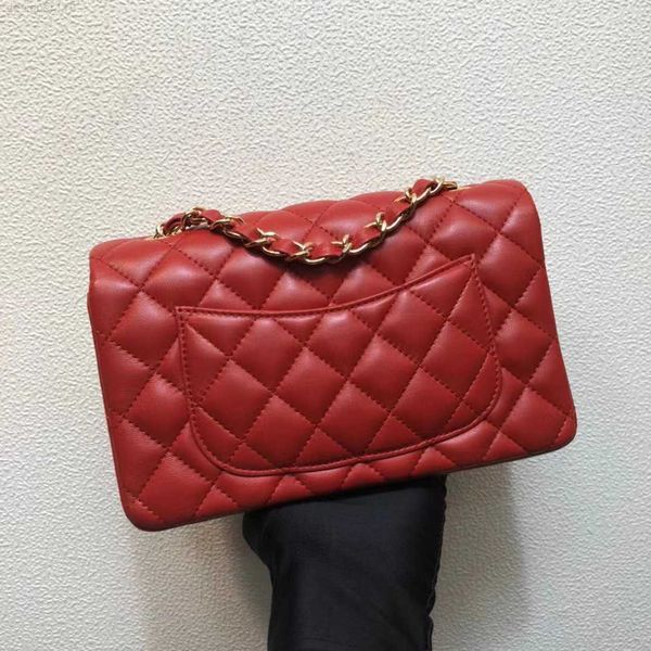 sac oem fashion new design genuine leather ladies handbag women bags female shoulder bag handbags for men 2022
sac oem fashion new design genuine leather ladies handbag women bags female shoulder bag handbags for men 2022