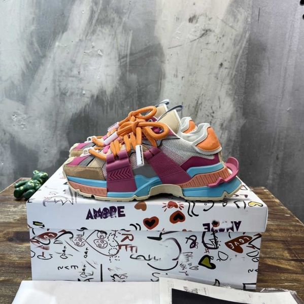 2022 new fashion space sneakers designer explosion models casual shoe stitching material sneaker reflective leather dad chunky shoes suede m, Black
2022 new fashion space sneakers designer explosion models casual shoe stitching material sneaker reflective leather dad chunky shoes suede m, Black