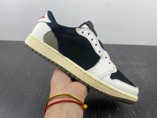 mens womens basketball shoes sports sneakers 1s low og x fragment trainer sail university red black medium olive designer shoe dz4137-106, Red;white
mens womens basketball shoes sports sneakers 1s low og x fragment trainer sail university red black medium olive designer shoe dz4137-106, Red;white