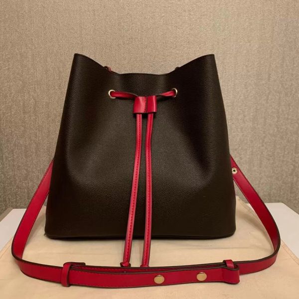 designers sale vintage bucket handbag women bags handbags wallets for leather chain bag crossbody and shoulder bag
designers sale vintage bucket handbag women bags handbags wallets for leather chain bag crossbody and shoulder bag