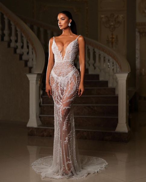 evening dresses sleeveless v neck spaghetti straps lace beaded pearls appliques sequins floor length celebrity hollow prom party dresses gow, Black;red
evening dresses sleeveless v neck spaghetti straps lace beaded pearls appliques sequins floor length celebrity hollow prom party dresses gow, Black;red