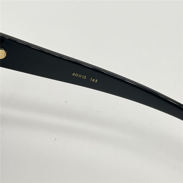 Sunglasses Glasses Sunglasses for Women and Men Summer 1502 Evidence Style Anti-ultraviolet Retro Plate Square Full Frame Eyeglasses
Sunglasses Glasses Sunglasses for Women and Men Summer 1502 Evidence Style Anti-ultraviolet Retro Plate Square Full Frame Eyeglasses