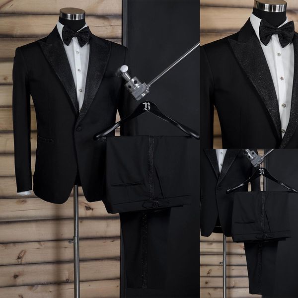 2023 spring new fsahion black wedding tuxedo with sequins for celebrity party two pieces jacket and pants, Black;gray
2023 spring new fsahion black wedding tuxedo with sequins for celebrity party two pieces jacket and pants, Black;gray