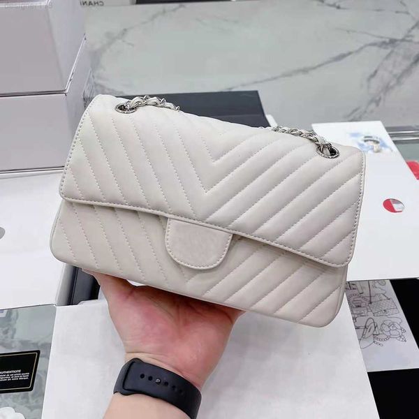 classic genuine leather ladies brand shoulder bag white designer handbag purse for women luxury
classic genuine leather ladies brand shoulder bag white designer handbag purse for women luxury