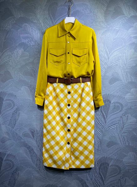fall 2022 new lapel plain long-sleeved shirt with skirt suit, White 
fall 2022 new lapel plain long-sleeved shirt with skirt suit, White